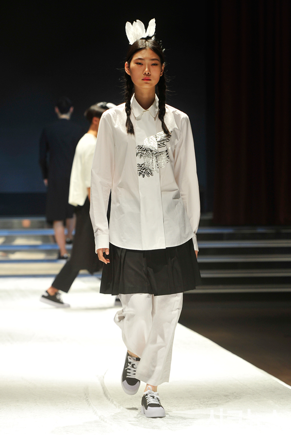 ������ ����