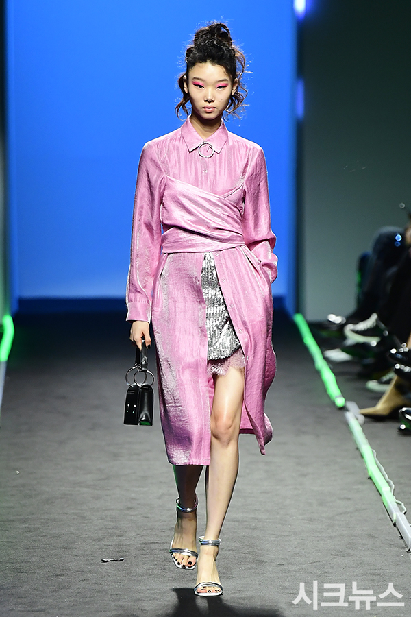 ������ ����