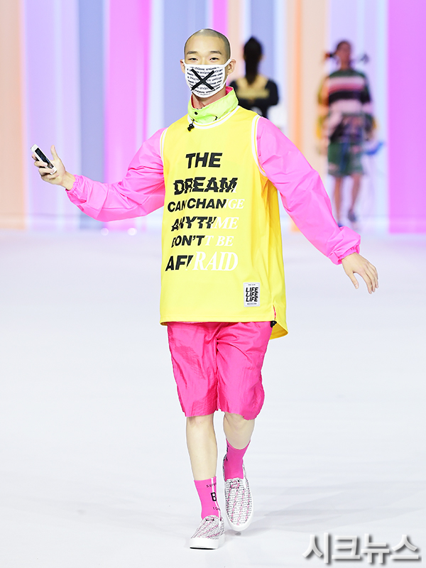 ������ ����