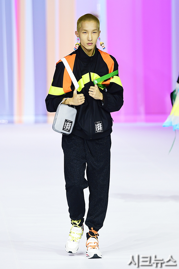 ������ ����