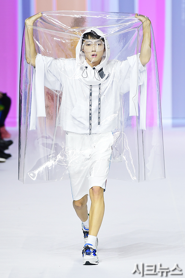 ������ ����