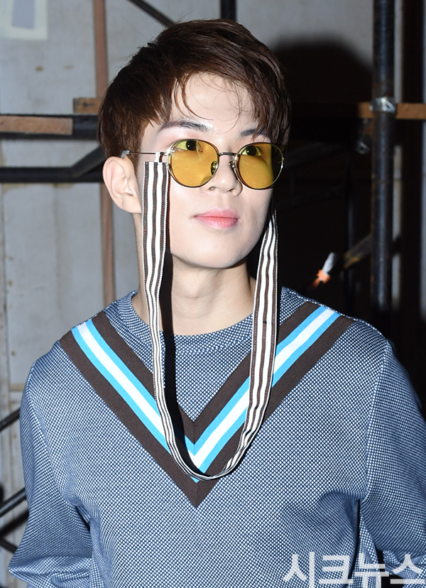 ������ ����