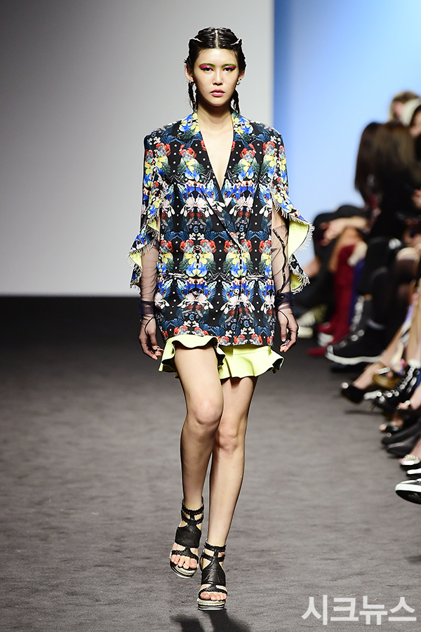 ������ ����