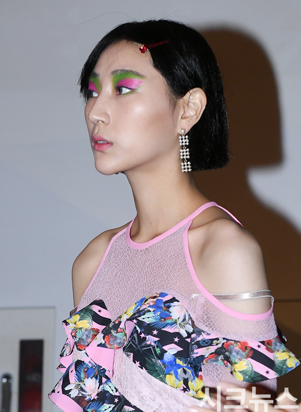 ������ ����