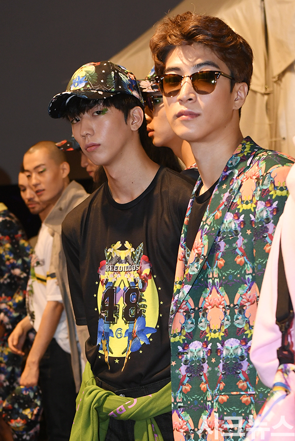 ������ ����