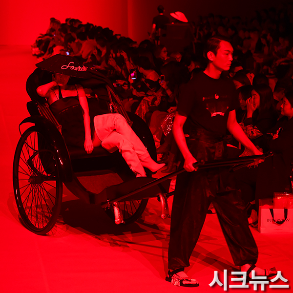 ������ ����