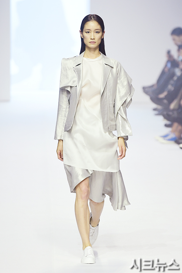 ������ ����