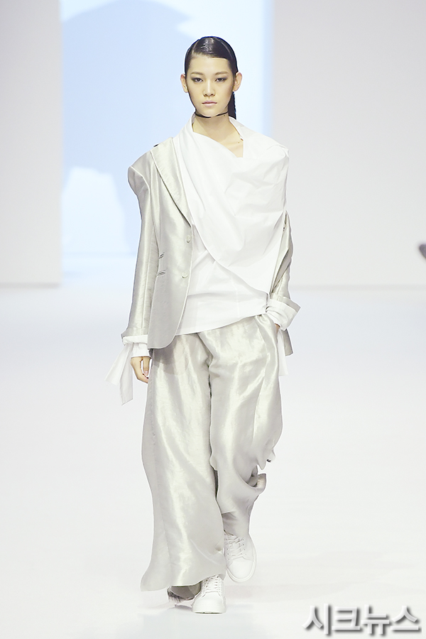 ������ ����