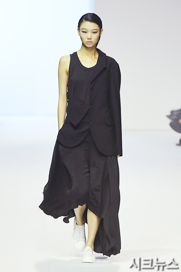 ������ ����