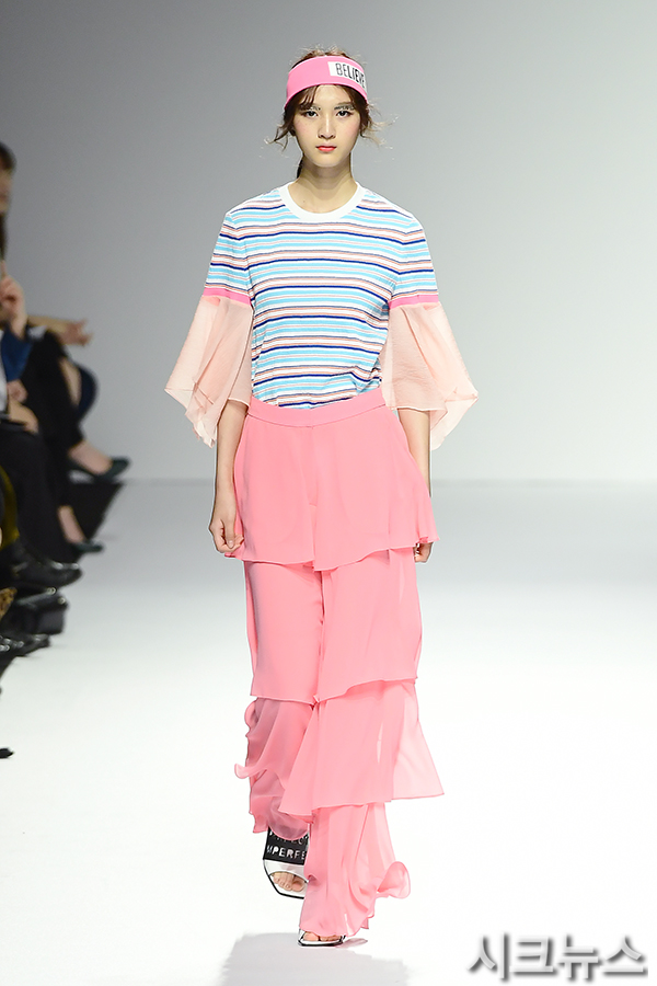 ������ ����