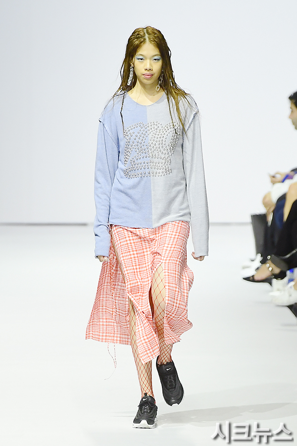 ������ ����