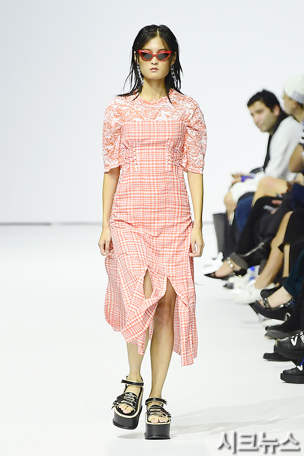 ������ ����