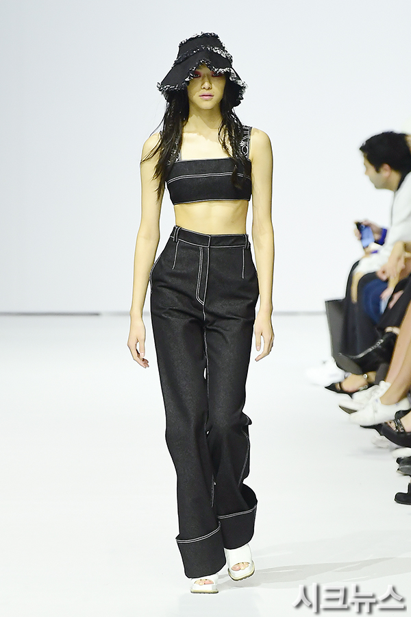 ������ ����