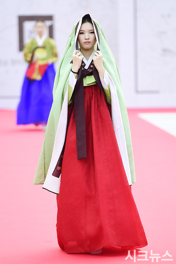 ������ ����