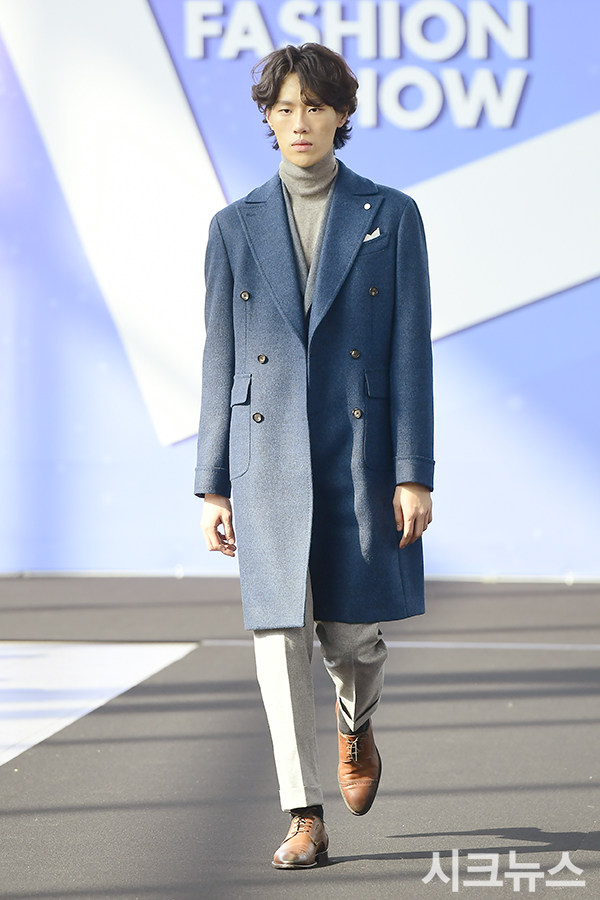 ������ ����