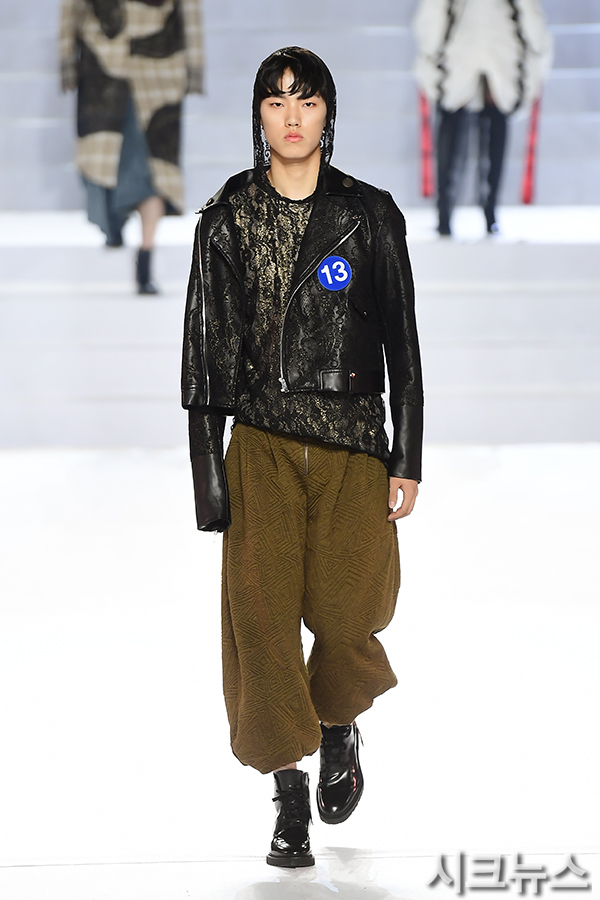 ������ ����