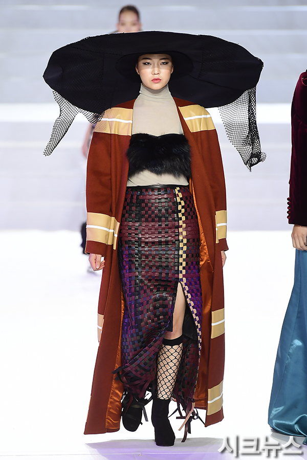 ������ ����