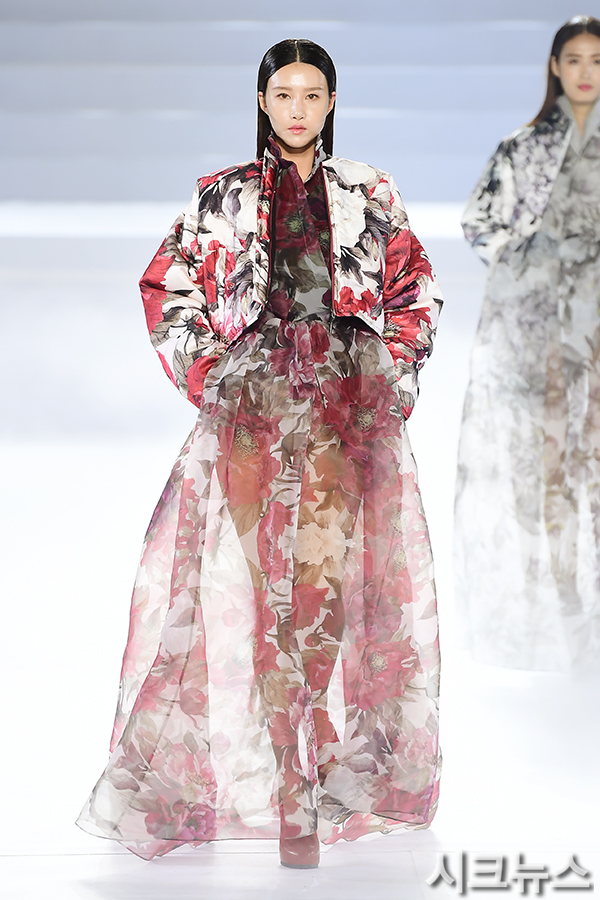 ������ ����