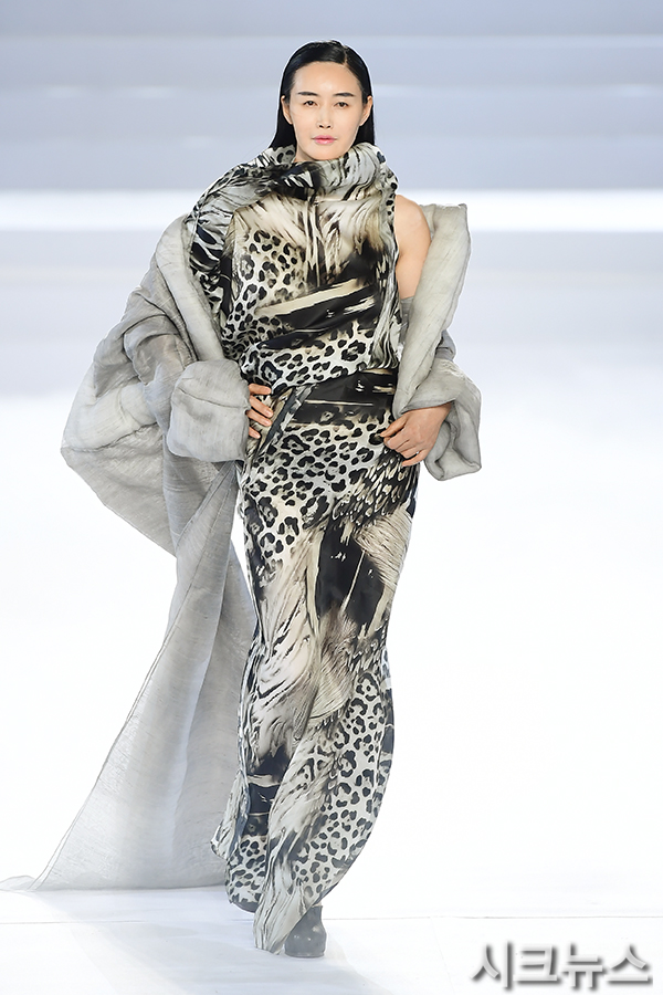 ������ ����