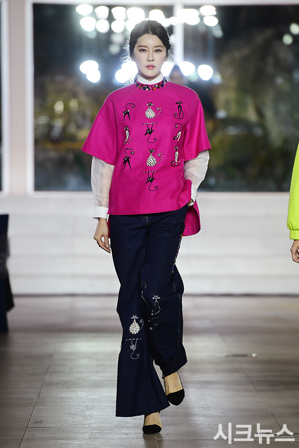 ������ ����