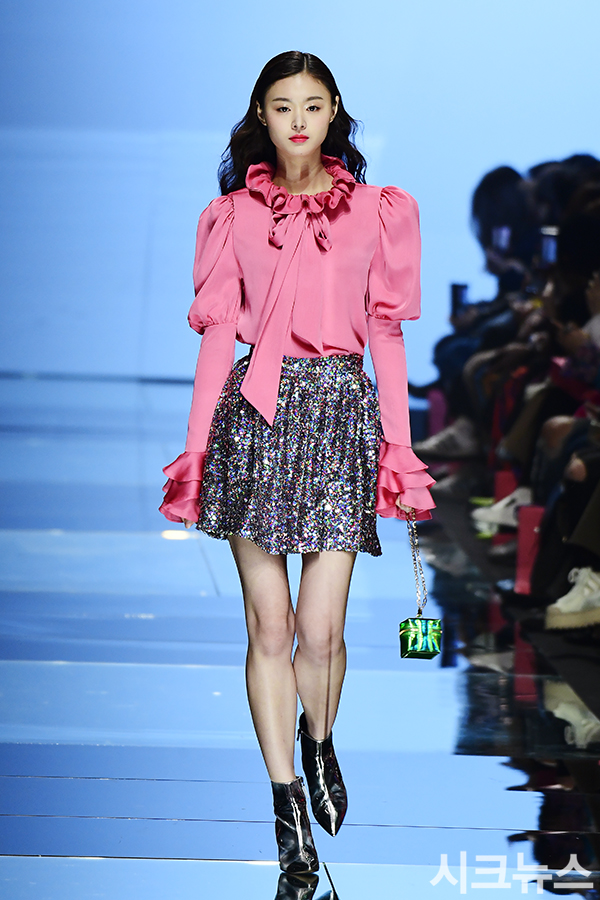 ������ ����