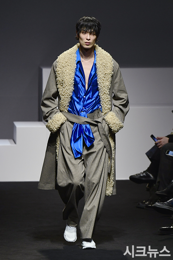 ������ ����