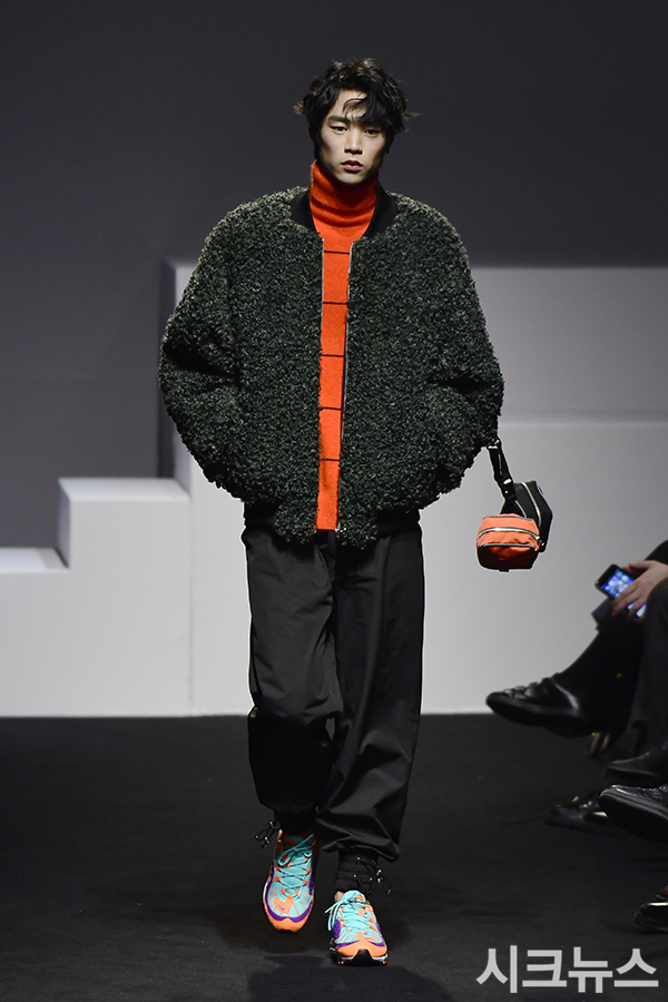 ������ ����