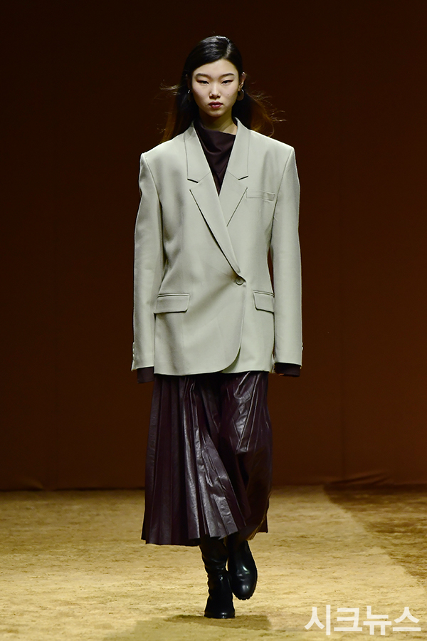 ������ ����