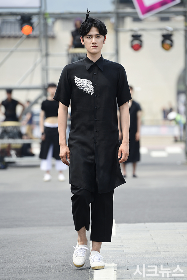 ������ ����