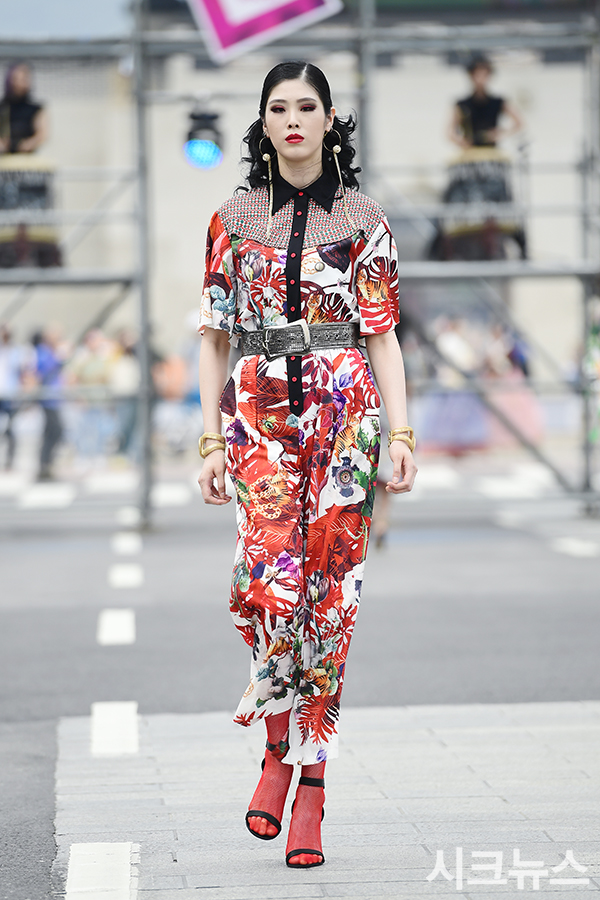 ������ ����