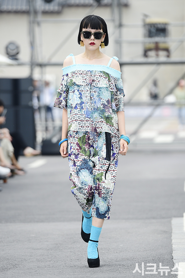 ������ ����