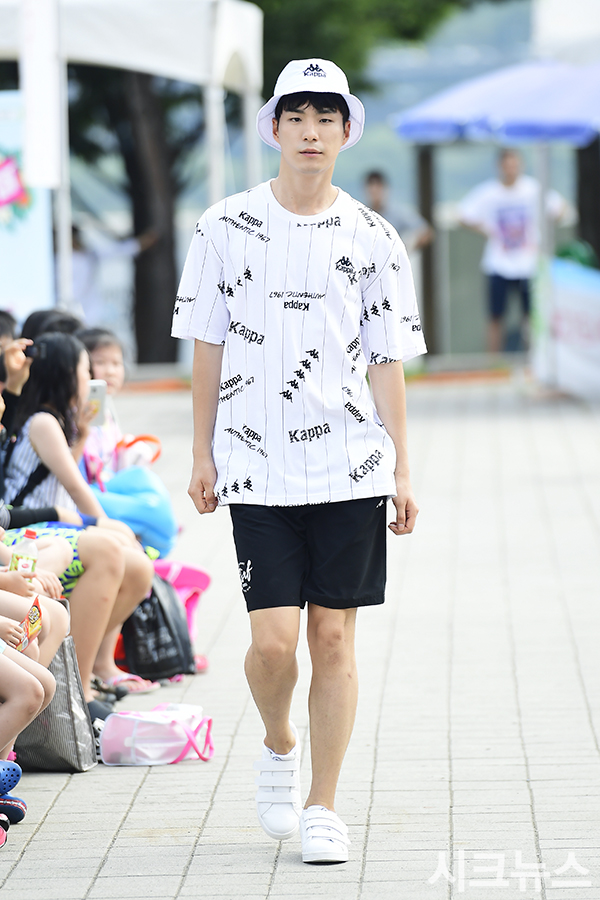 ������ ����