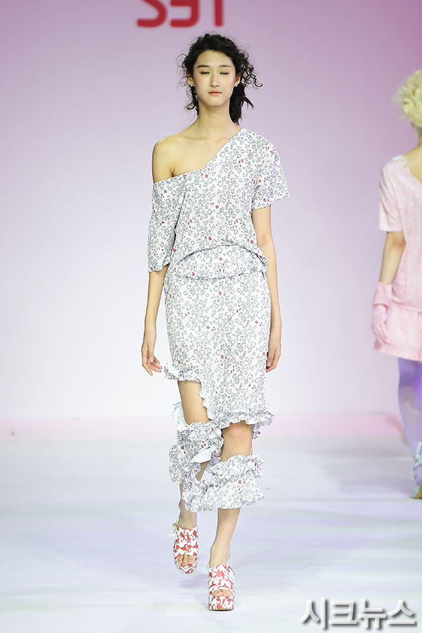 ������ ����