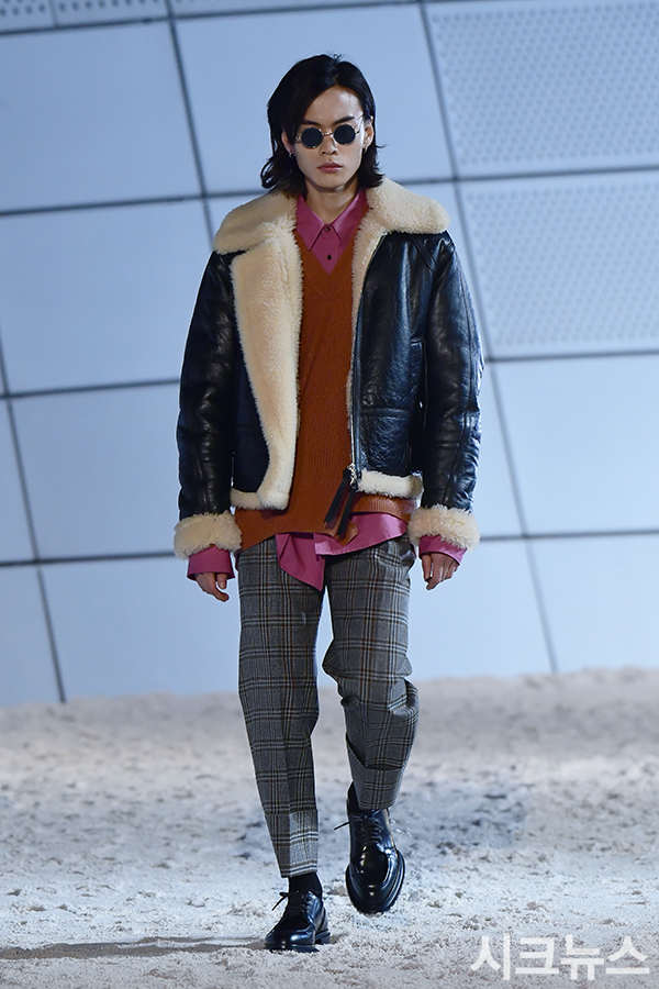 ������ ����