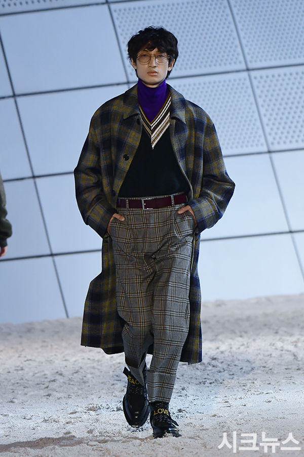 ������ ����