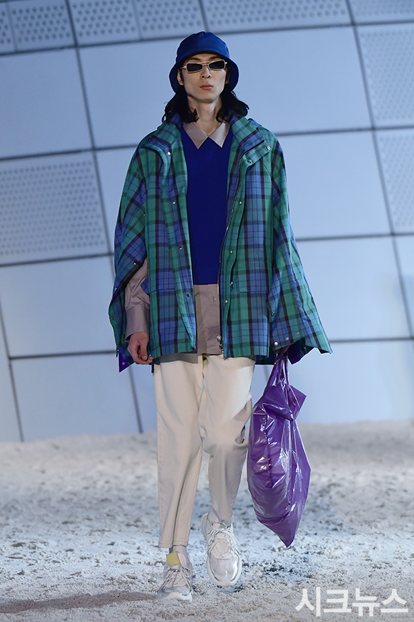 ������ ����