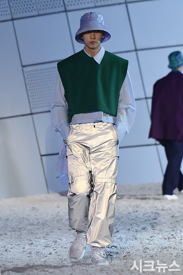 ������ ����