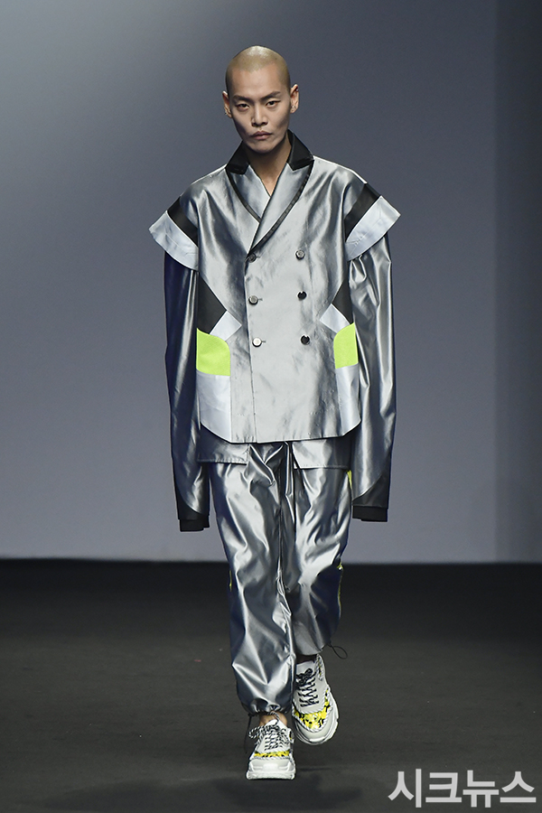 ������ ����