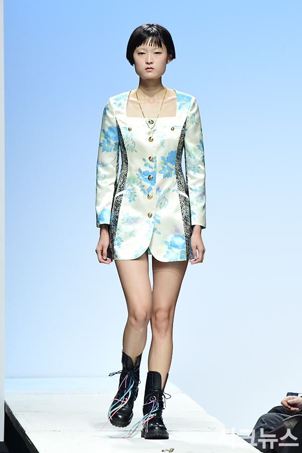 ������ ����