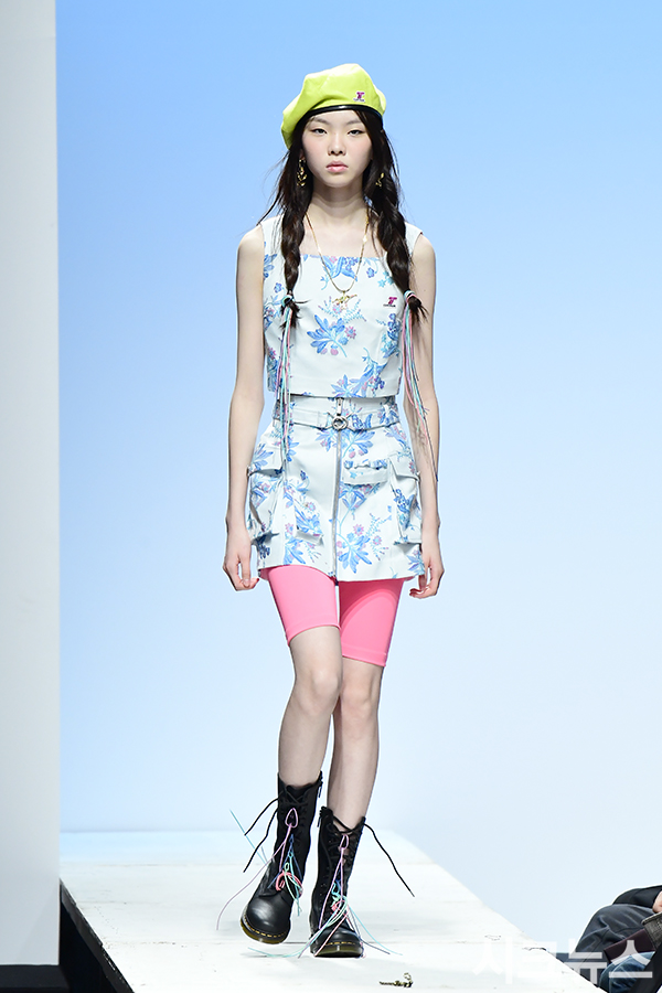 ������ ����