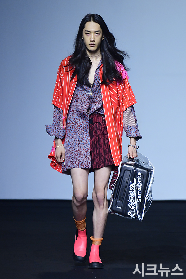 ������ ����