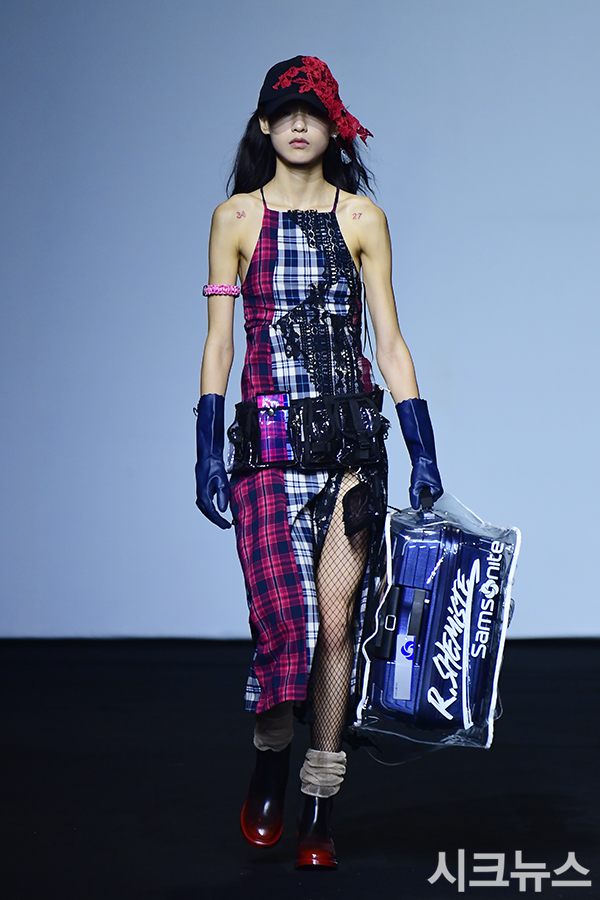 ������ ����