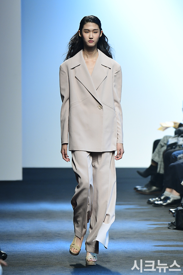 ������ ����