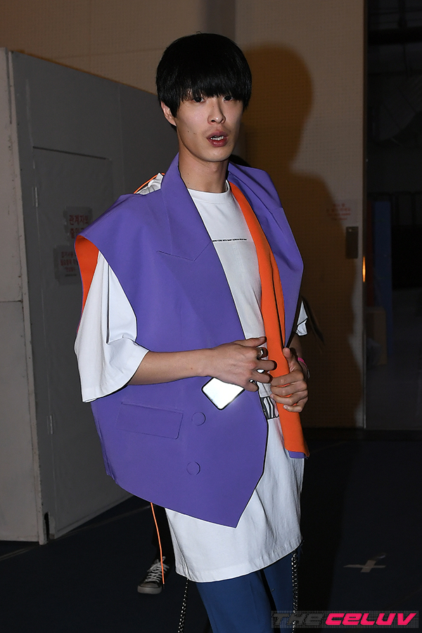 ������ ����