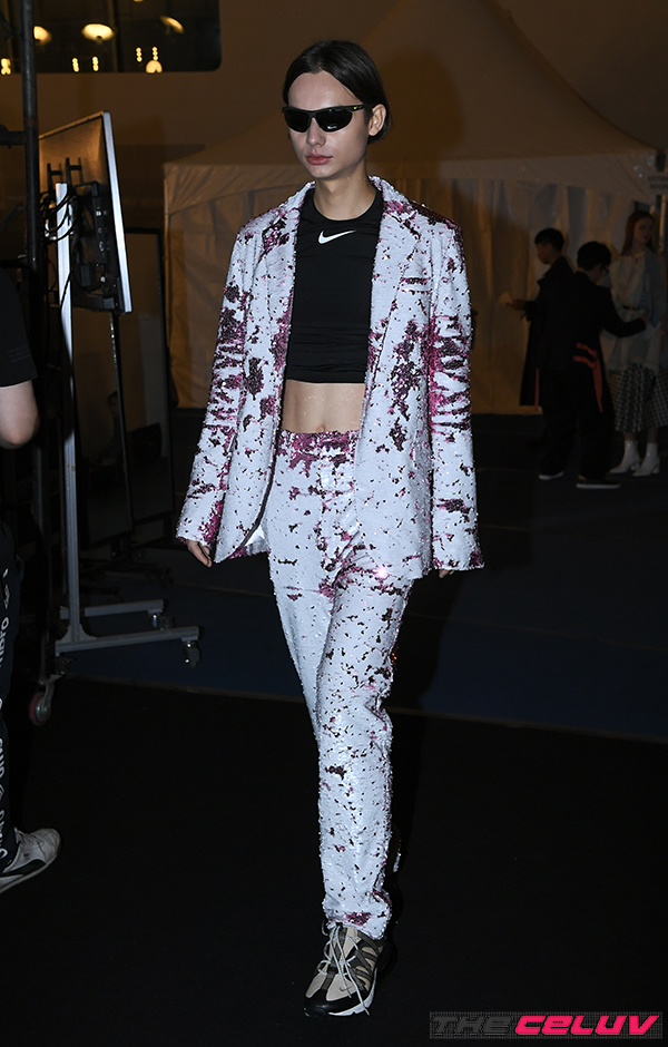 ������ ����