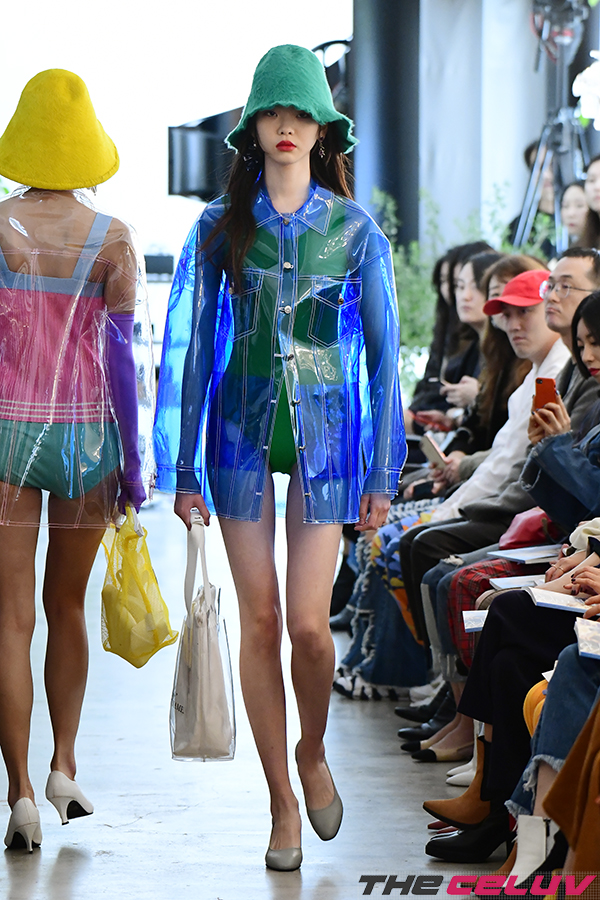 ������ ����