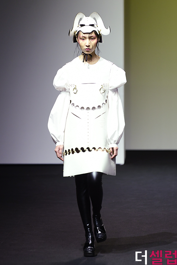 ������ ����