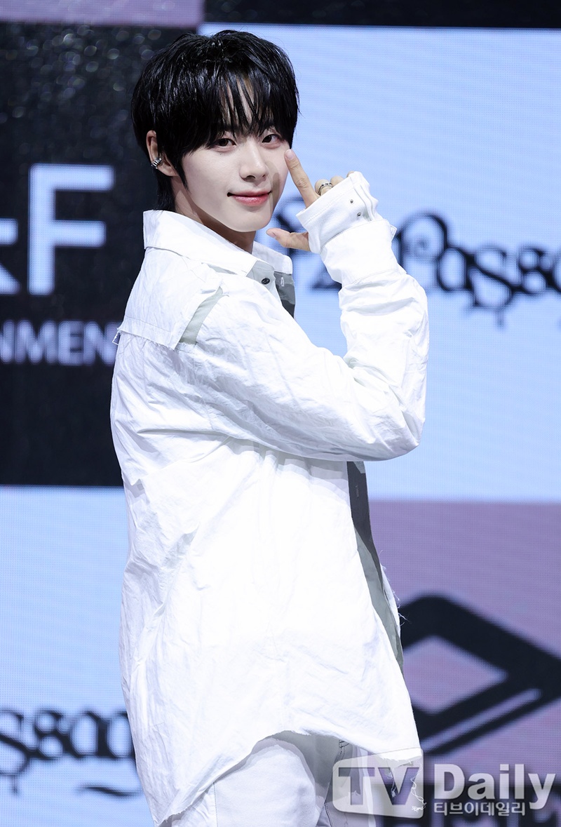 ������ ����