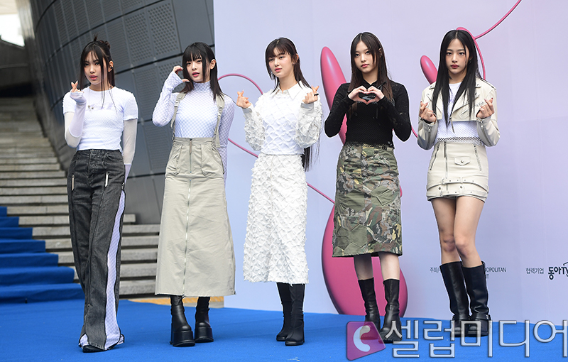 ������ ����