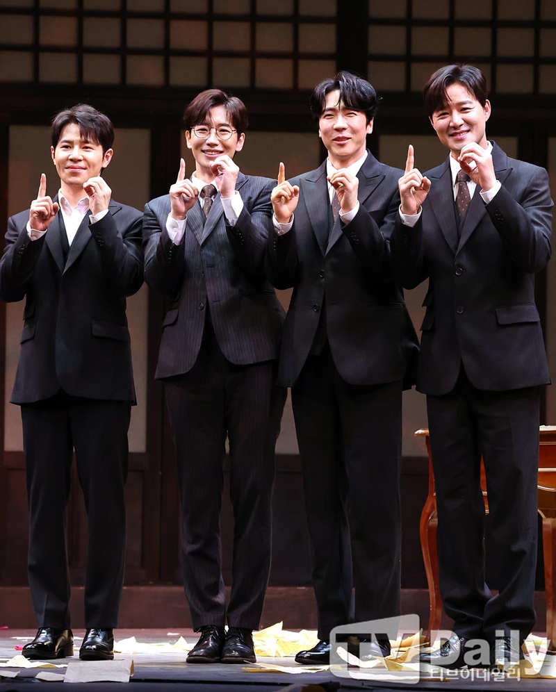 ������ ����